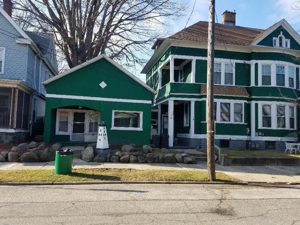 5 Star Victorian Mansion-Downtown No Locals Erie Exterior foto